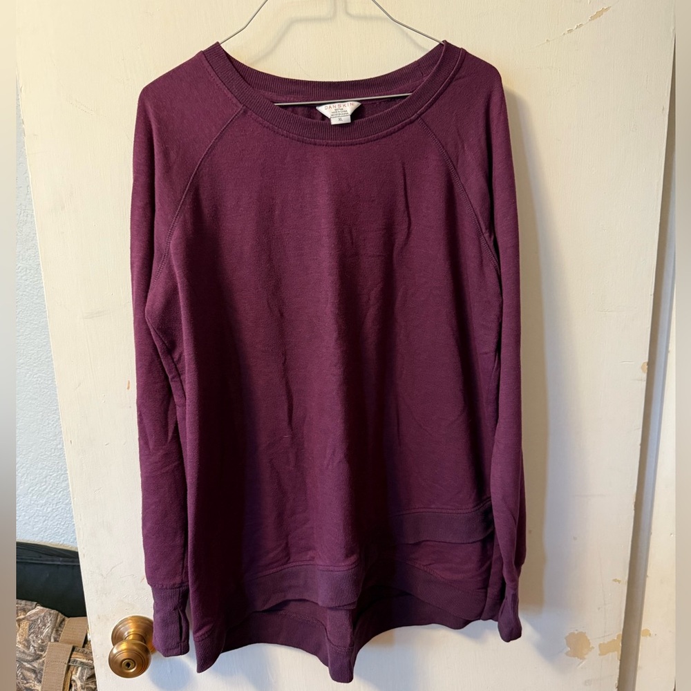 Danskin shirt L